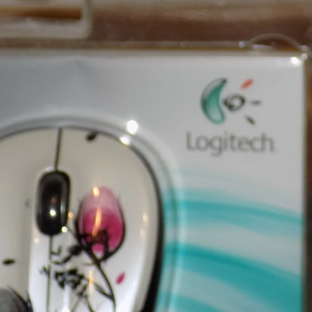 Logitech m325 Wireless Mouse White NEW Floral Pattern